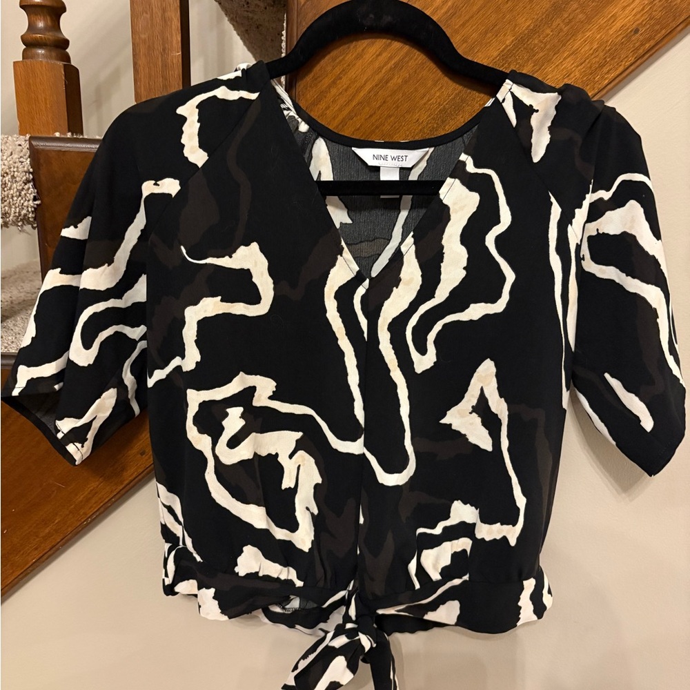 Nine West Black and Cream Abstract Blouse